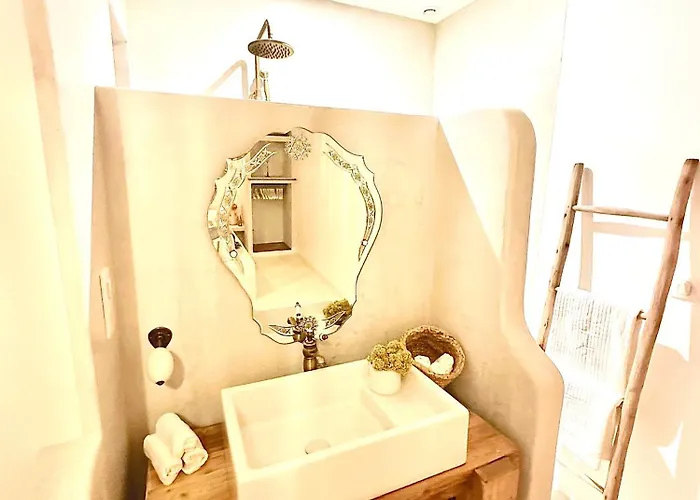 La Casa D'ange Bergerie 5 étoiles De Luxe Piscine Chauffée Lama