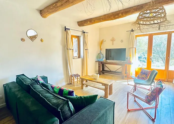 La Casa D'ange Bergerie 5 étoiles De Luxe Piscine Chauffée Lama