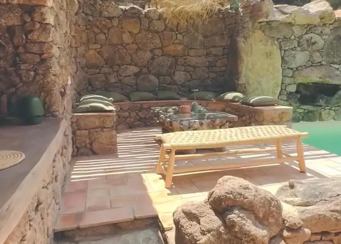 Villa La Casa D'ange Bergerie 5 étoiles De Luxe Piscine Chauffée Lama