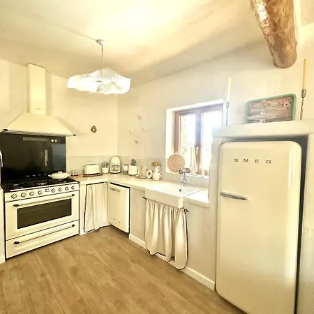 La Casa D'ange Bergerie De Luxe Piscine Chauffee * Lama